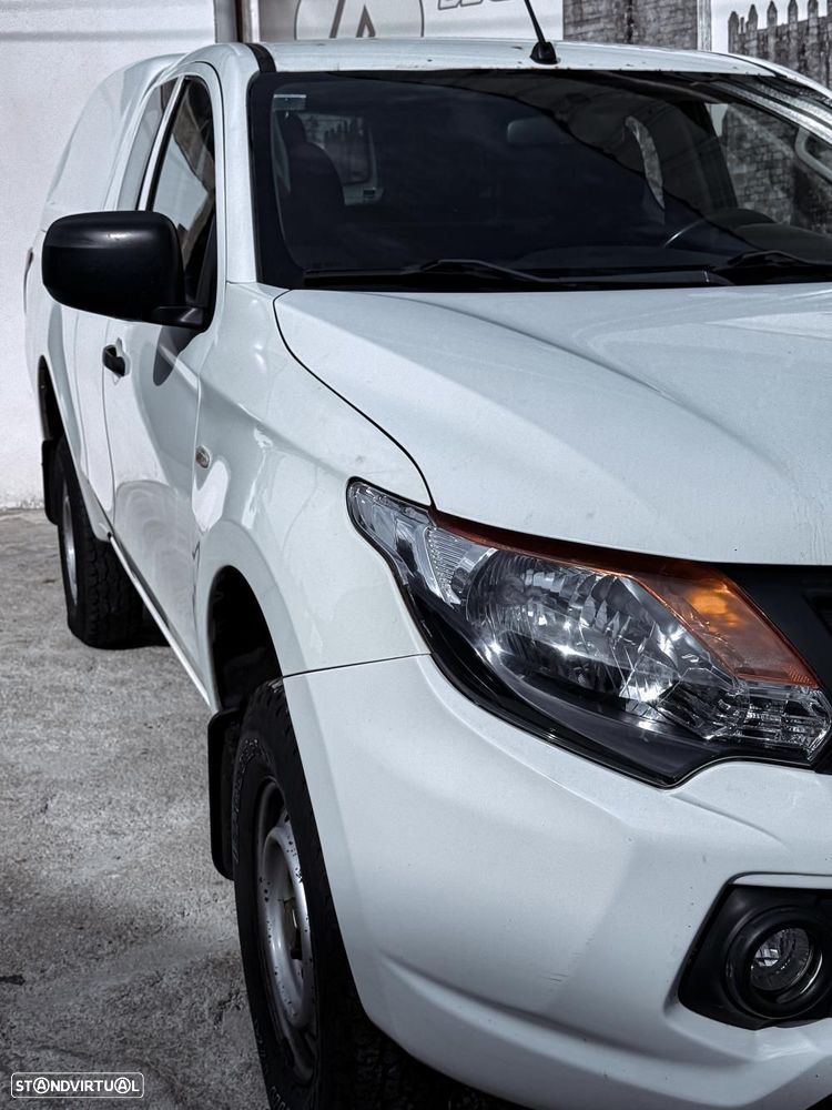 Mitsubishi L200 2.4 DI-D Club Invite 4WD - 3