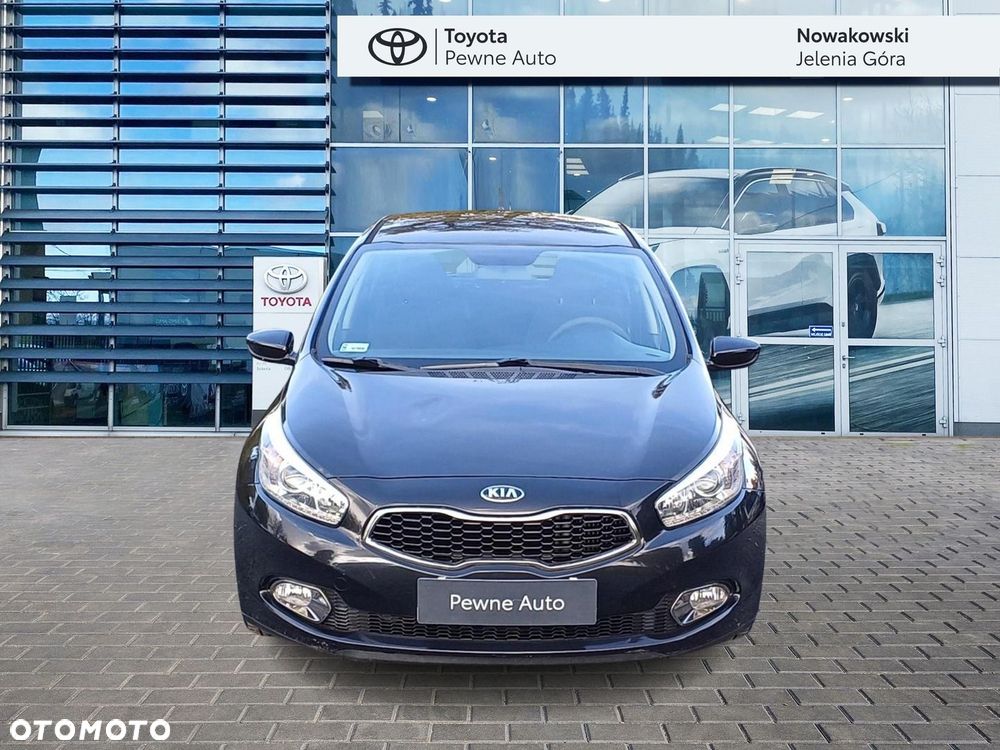 Kia Ceed - 5