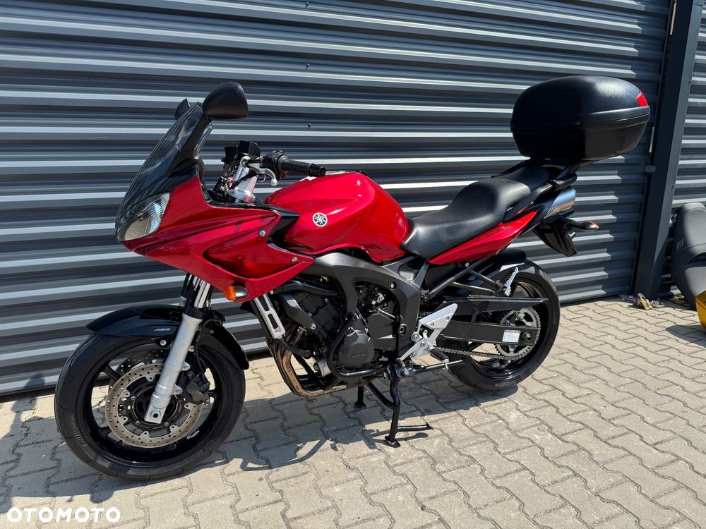 Yamaha FZ6 - 3