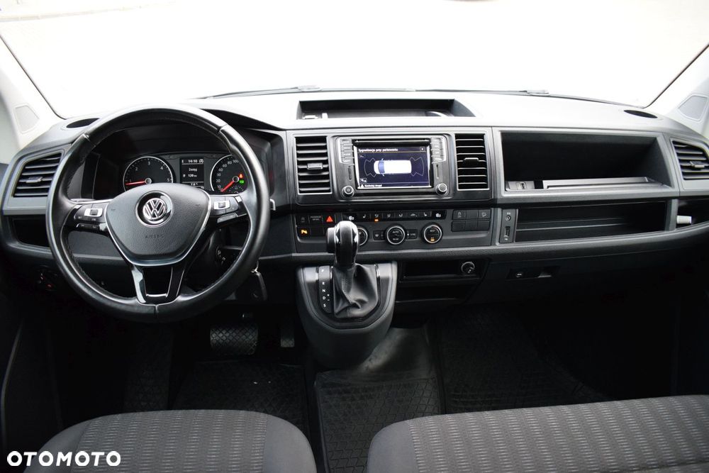 Volkswagen Transporter Caravelle DSG Lang Comfortline - 8