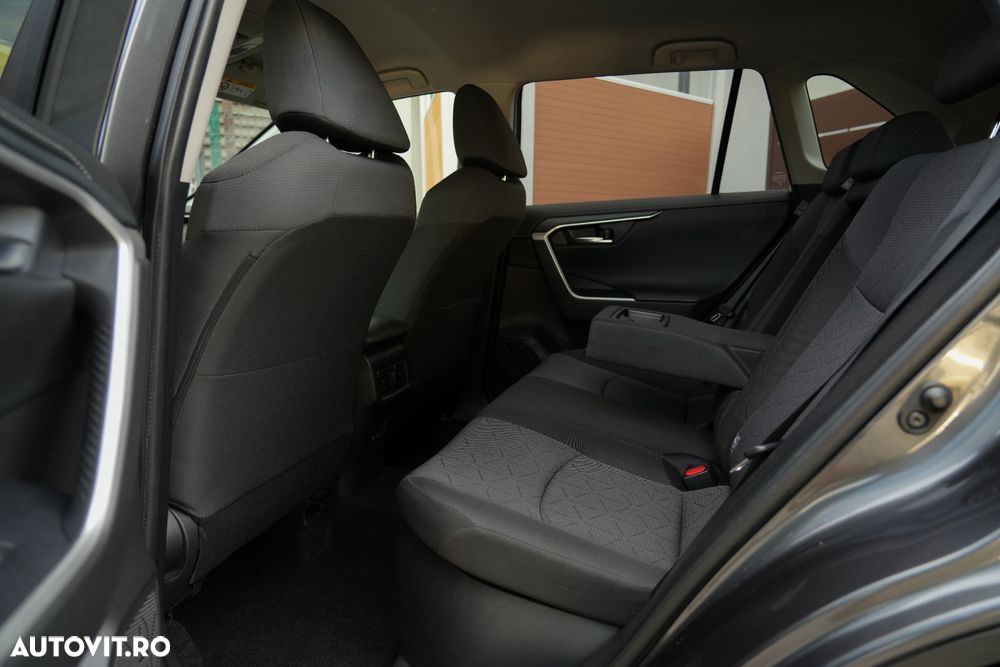 Toyota RAV4 2.5 4x4 Style Selection - 10