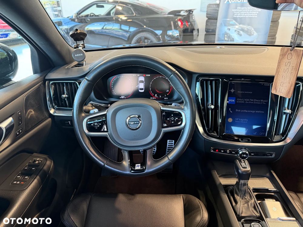 Volvo S60 T4 R-Design - 14