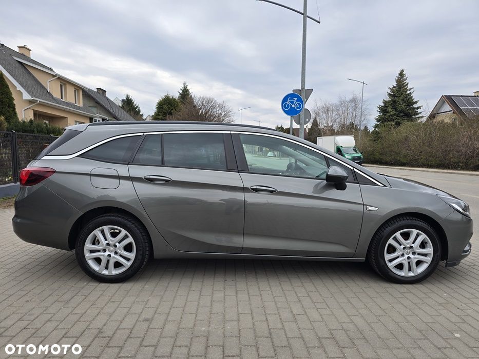 Opel Astra - 6