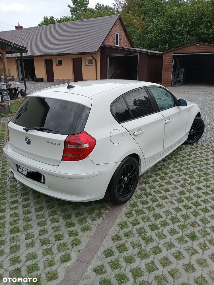 BMW Seria 1 120d - 3