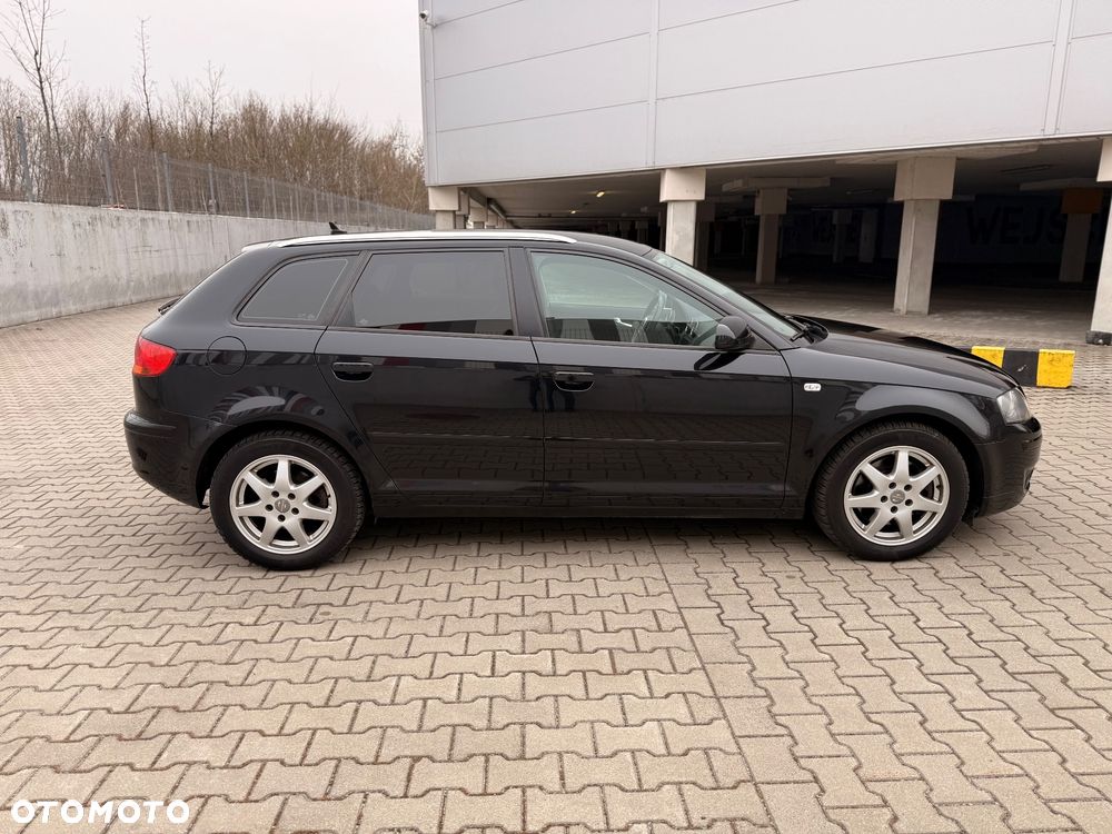 Audi A3 Sportback 2.0 TFSI quattro Ambiente - 3