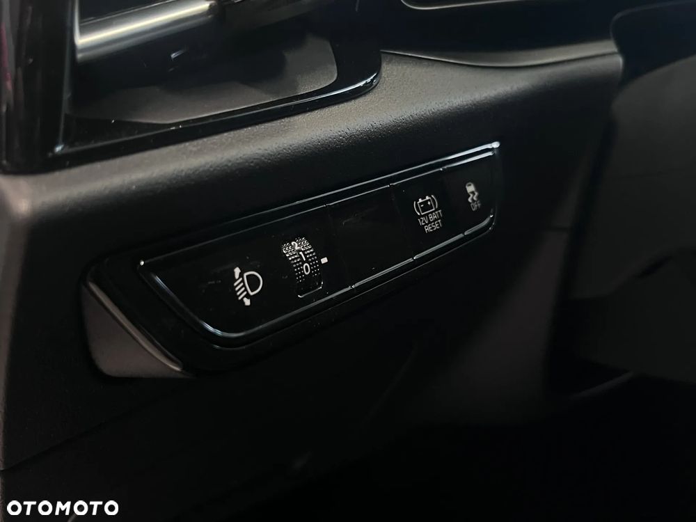 Kia Niro 1.6 GDI Hybrid M - 15