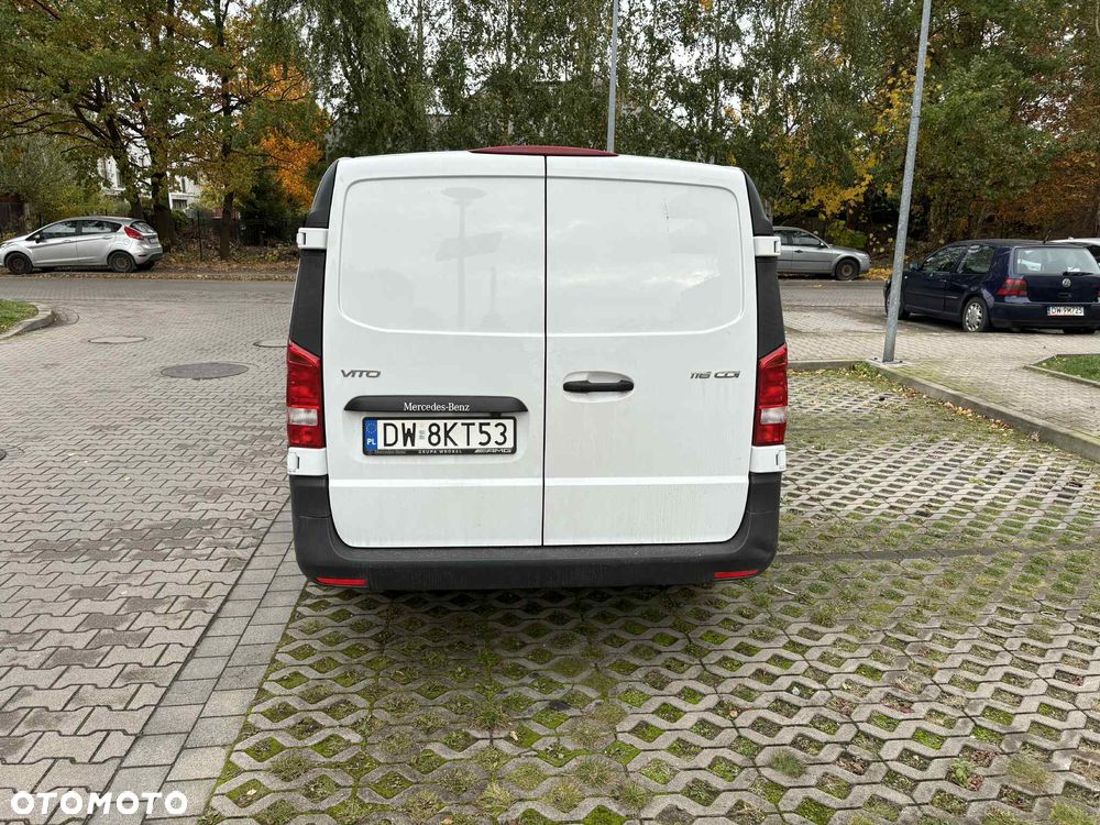 Mercedes-Benz Vito - 10