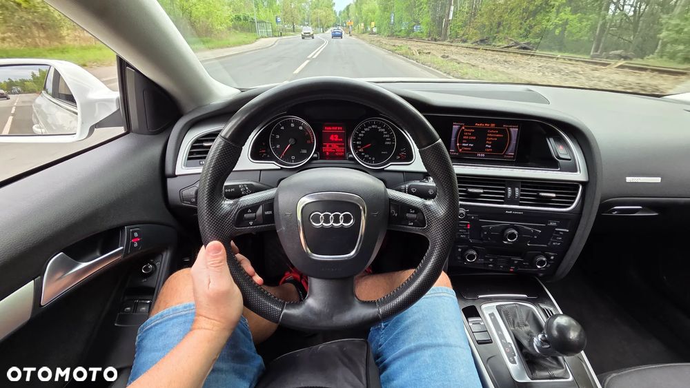 Audi A5 Coupé 2.0 TFSI Multitronic - 27