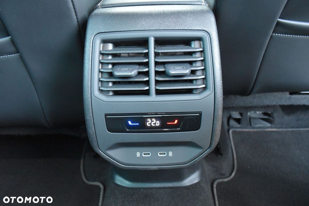 Cupra Formentor 1.5 eTSI mHEV DSG - 33