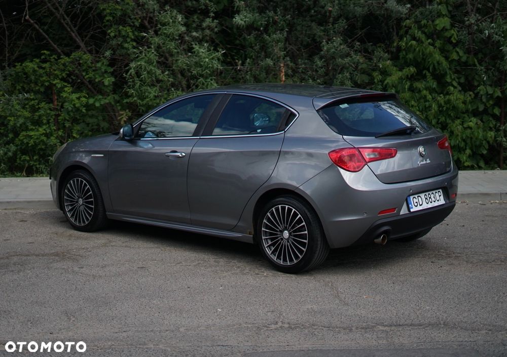 Alfa Romeo Giulietta 1.4 TB MultiAir Distinctive - 3