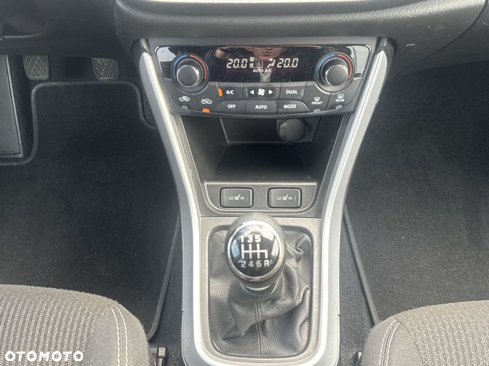 Suzuki SX4 S-Cross - 28