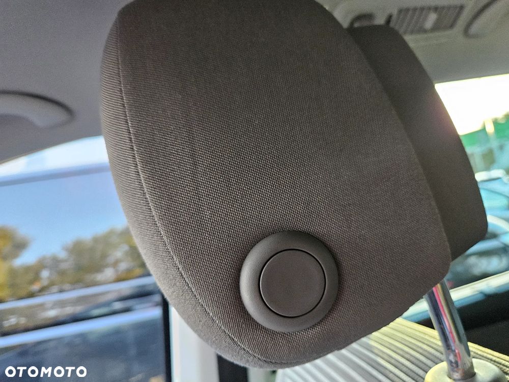 Seat Alhambra 2.0 TDI Ecomotive 4Kids - 31