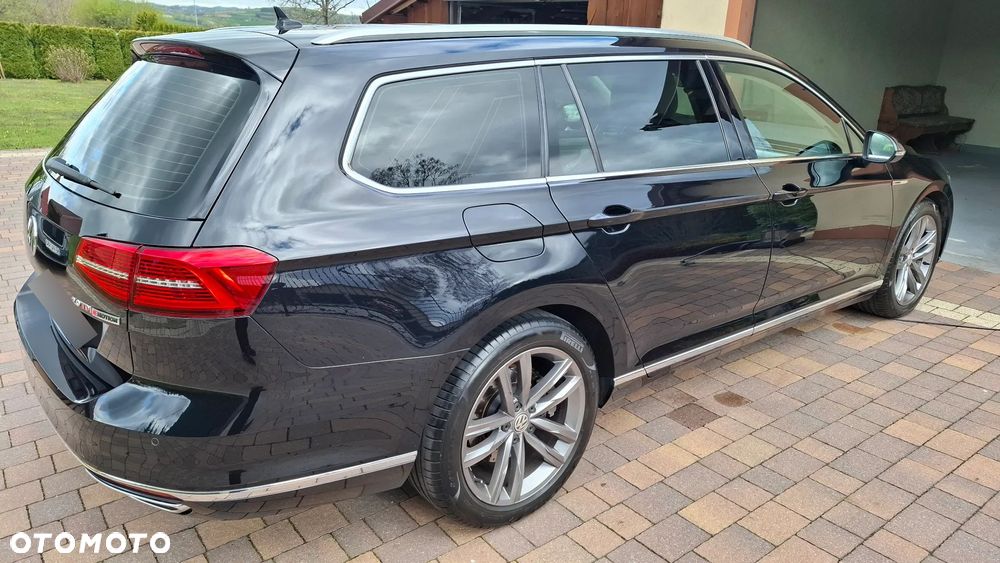 Volkswagen Passat - 14