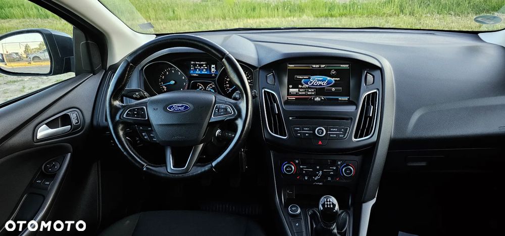 Ford Focus 1.0 EcoBoost Start-Stopp-System SYNC Edition - 8