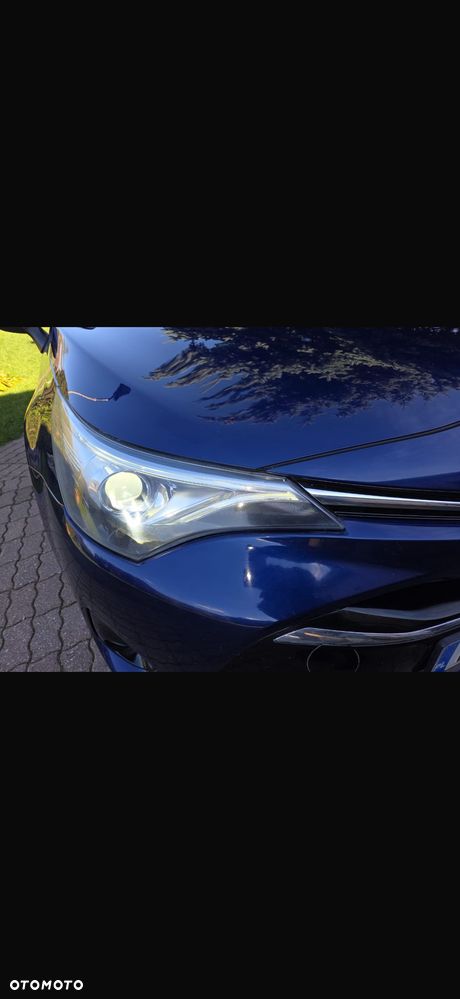 Toyota Avensis 1.6 D-4D Active - 13