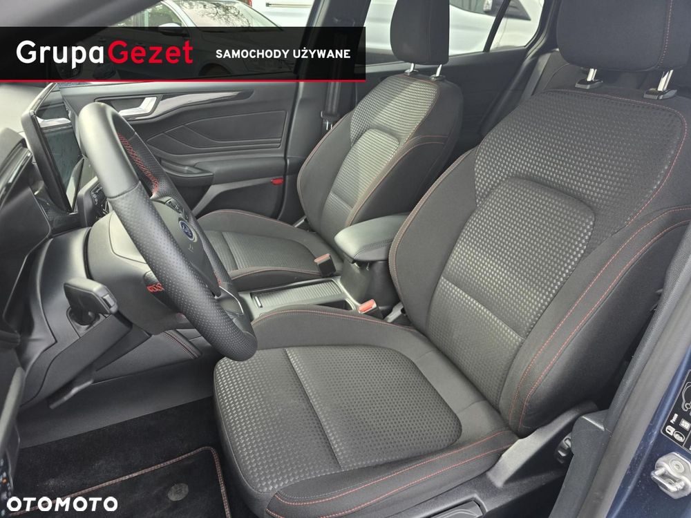 Ford Focus - 34
