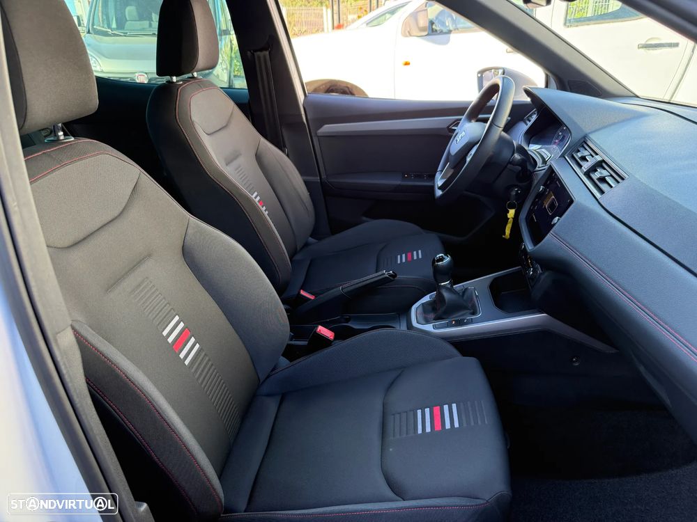 SEAT Arona 1.0 TSI FR - 24