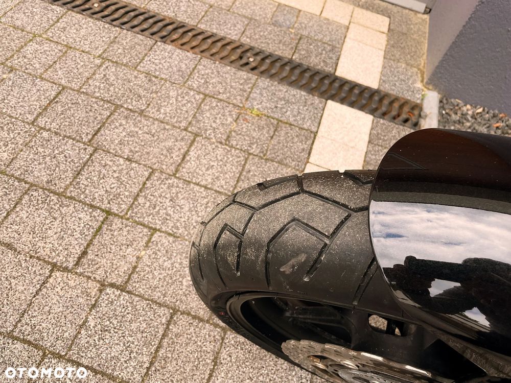Kawasaki Z - 12