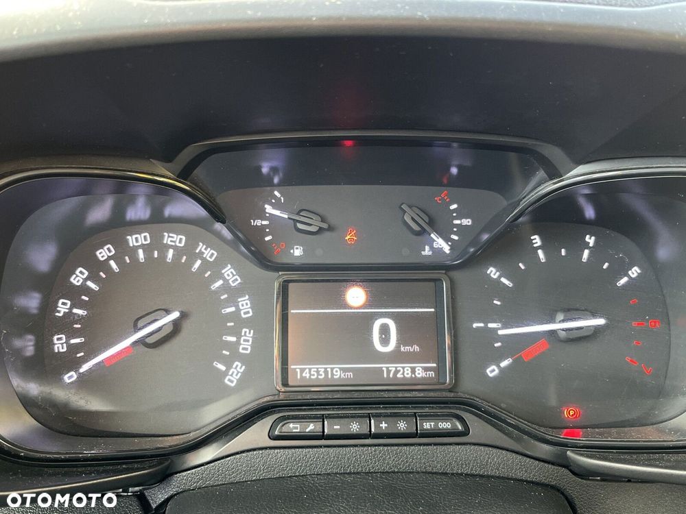 Toyota Proace City - 18
