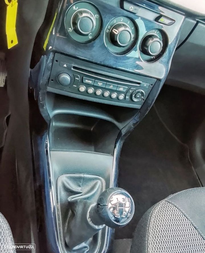 Citroën C3 1.4 HDi Attraction - 14