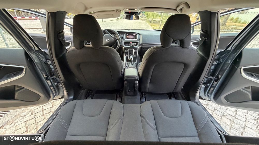 Volvo V40 - 12