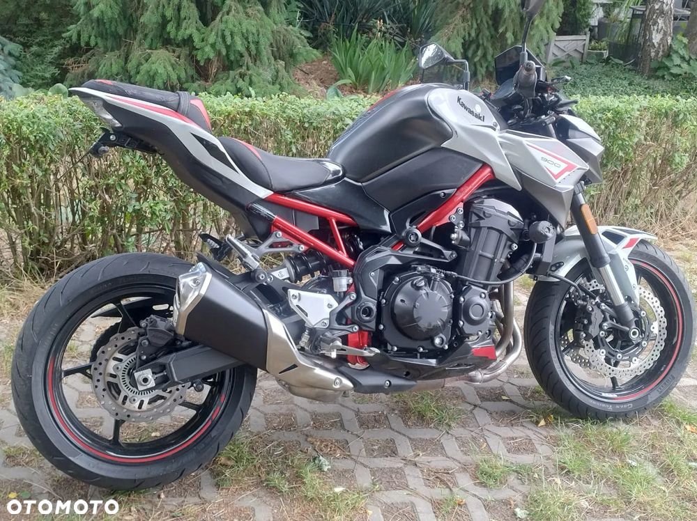 Kawasaki Z 900 - 5
