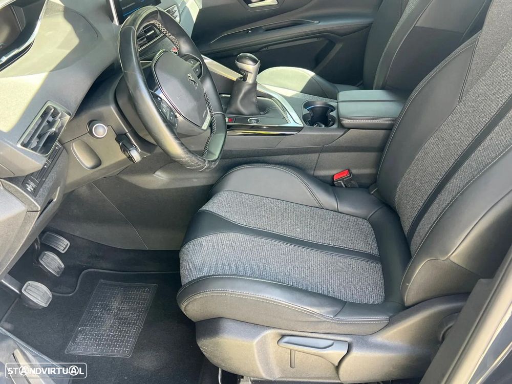 Peugeot 3008 1.2 PureTech Allure Pack - 8