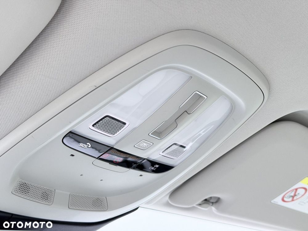 Volvo XC 60 - 33