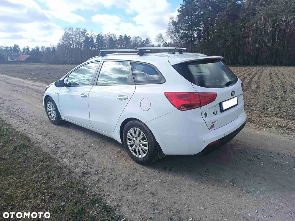 Kia Ceed 1.6 GDI L - 3