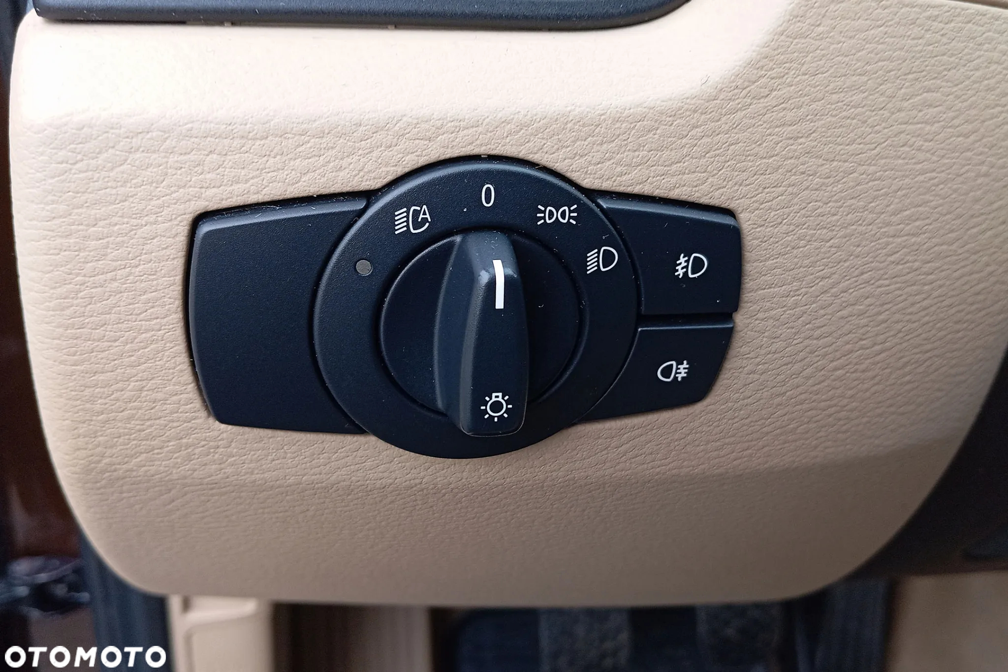 BMW X1 sDrive18i - 22