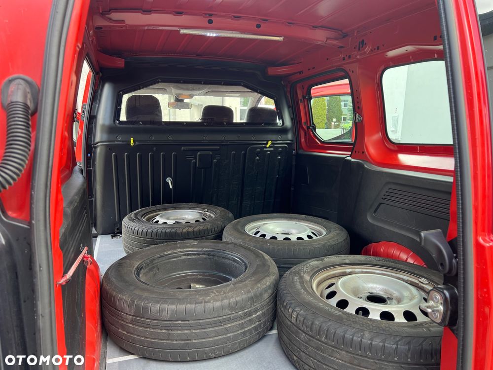 Peugeot Partner 4x4 - 17