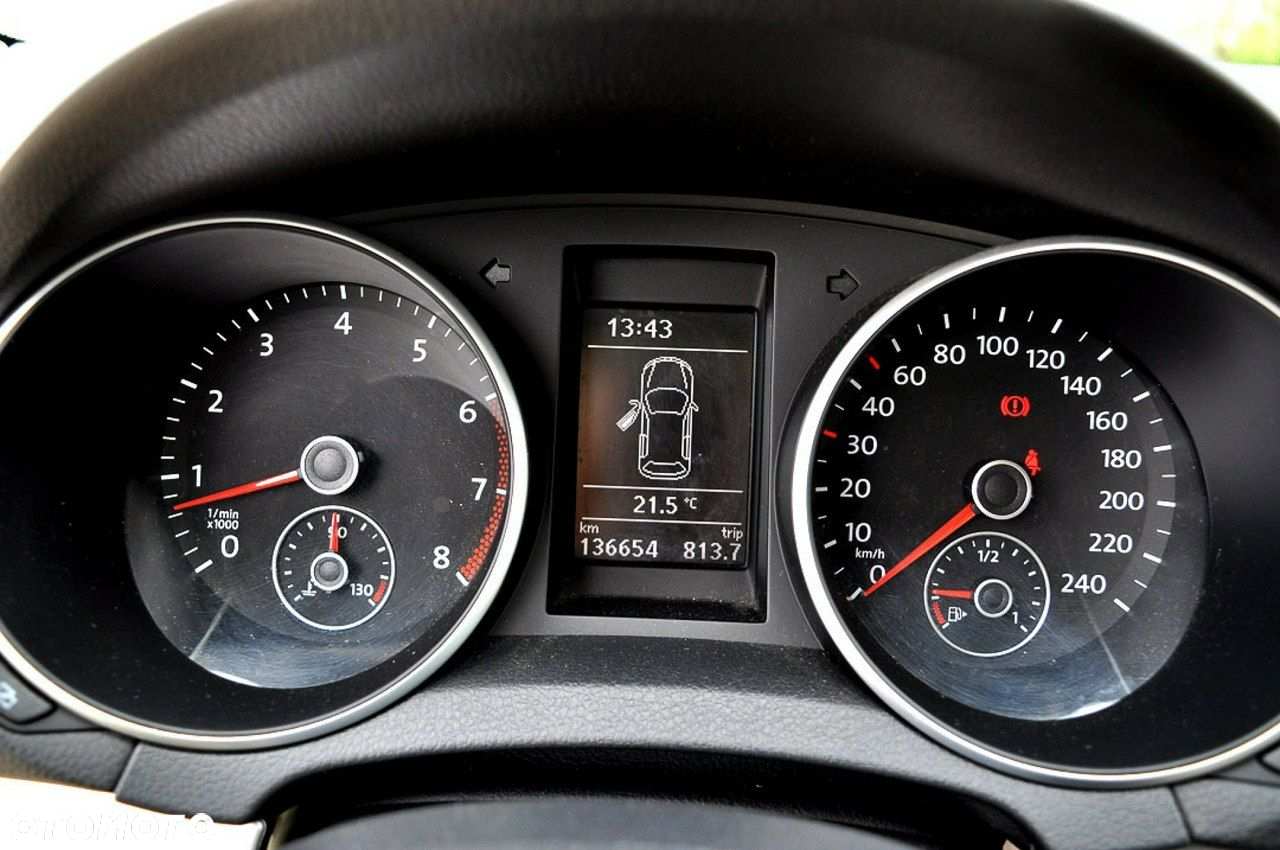 Volkswagen Golf - 15