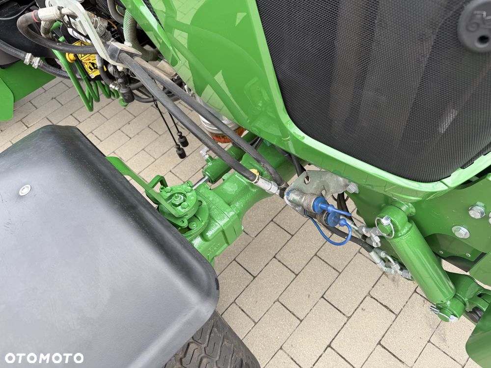 John Deere 4066R - 24