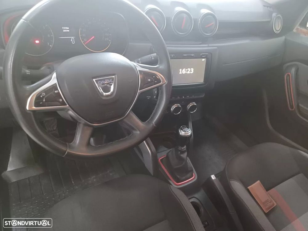 Dacia Duster 1.3 TCe SL Adventure - 11
