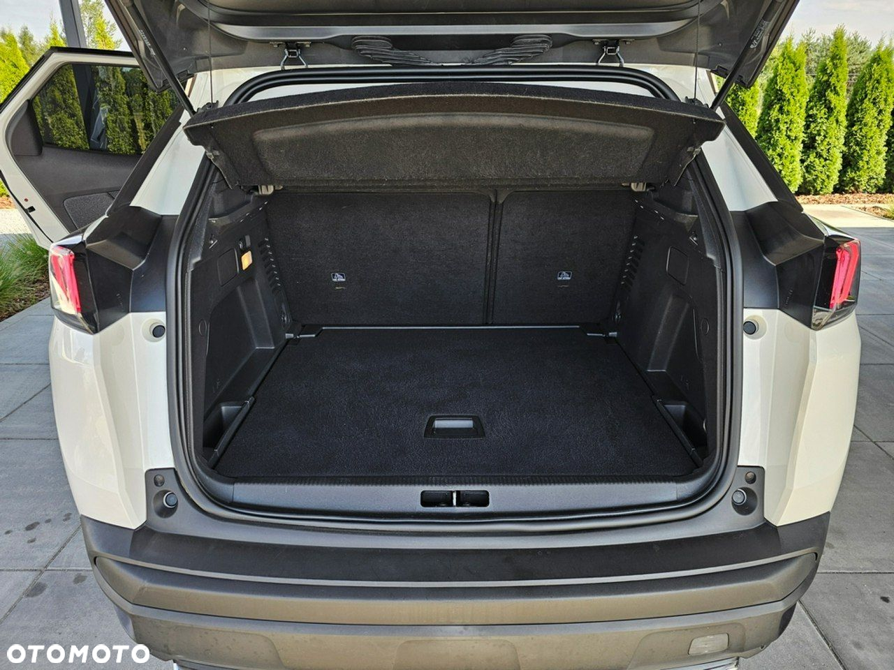 Peugeot 3008 - 32