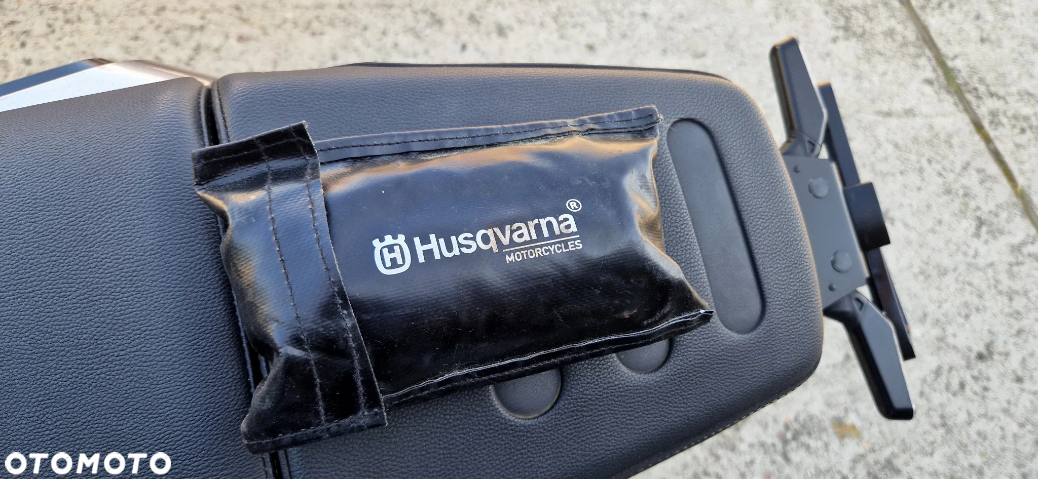 Husqvarna Svartpilen - 10