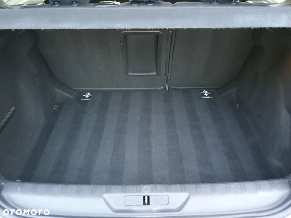 Peugeot 308 - 15