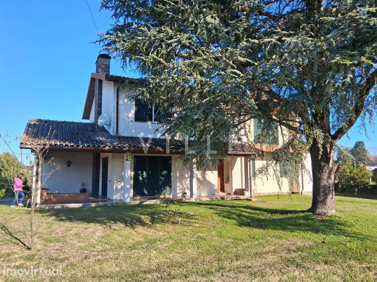 Moradia T5 isolada, Valongo do Vouga, Águeda, Aveiro, com anexos, jard - Grande imagem: 2/55