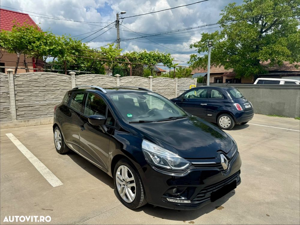 Renault Clio - 2