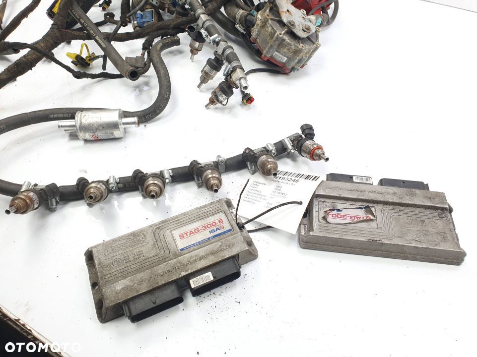 INSTALACJA LPG AUDI A8 D3 W12 STAG-300-6 12 CYLINDRÓW - 2
