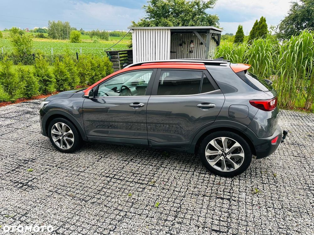 Kia Stonic 1.0 T-GDI DCT OPF Spirit - 10