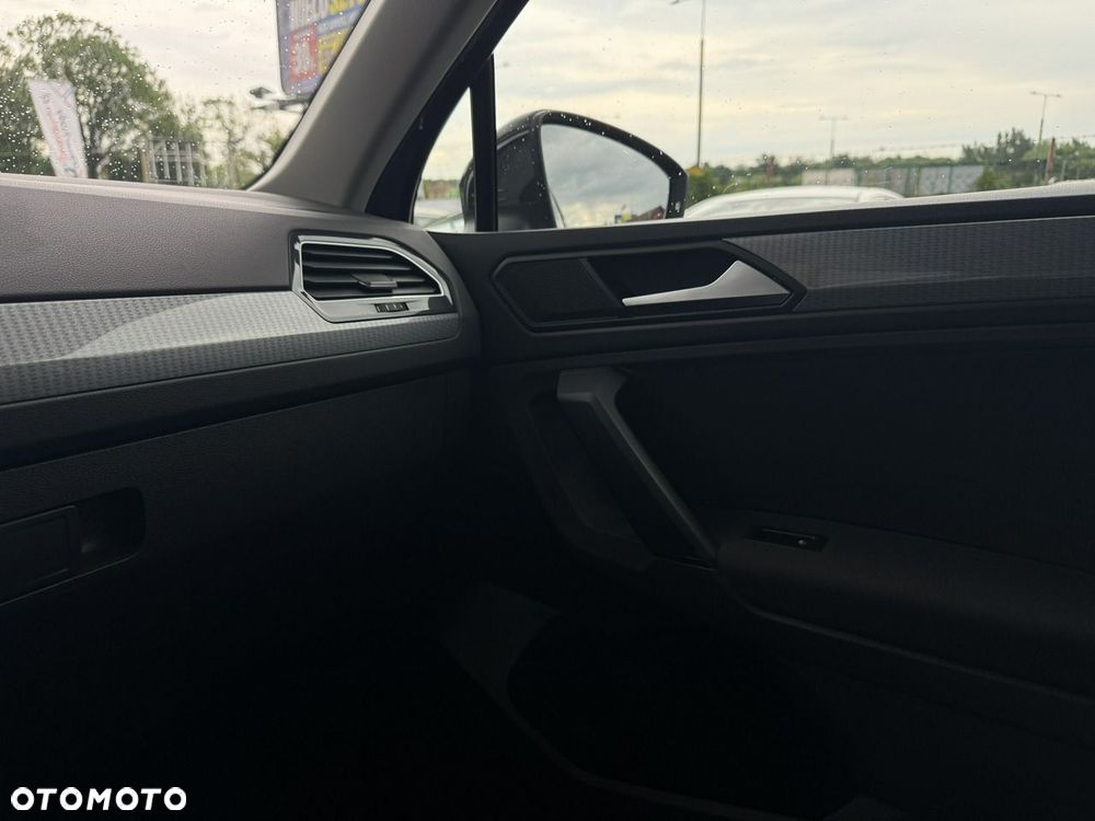 Volkswagen Tiguan 1.5 TSI EVO Life - 29