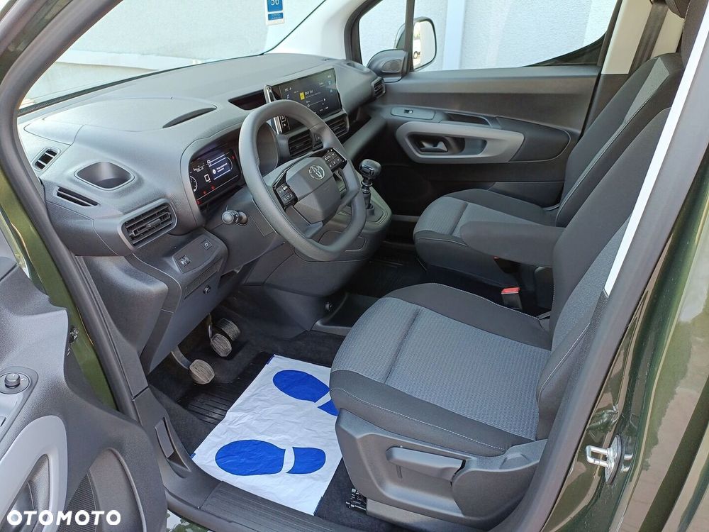 Toyota Proace City Verso 1.2 D-4T Business - 21