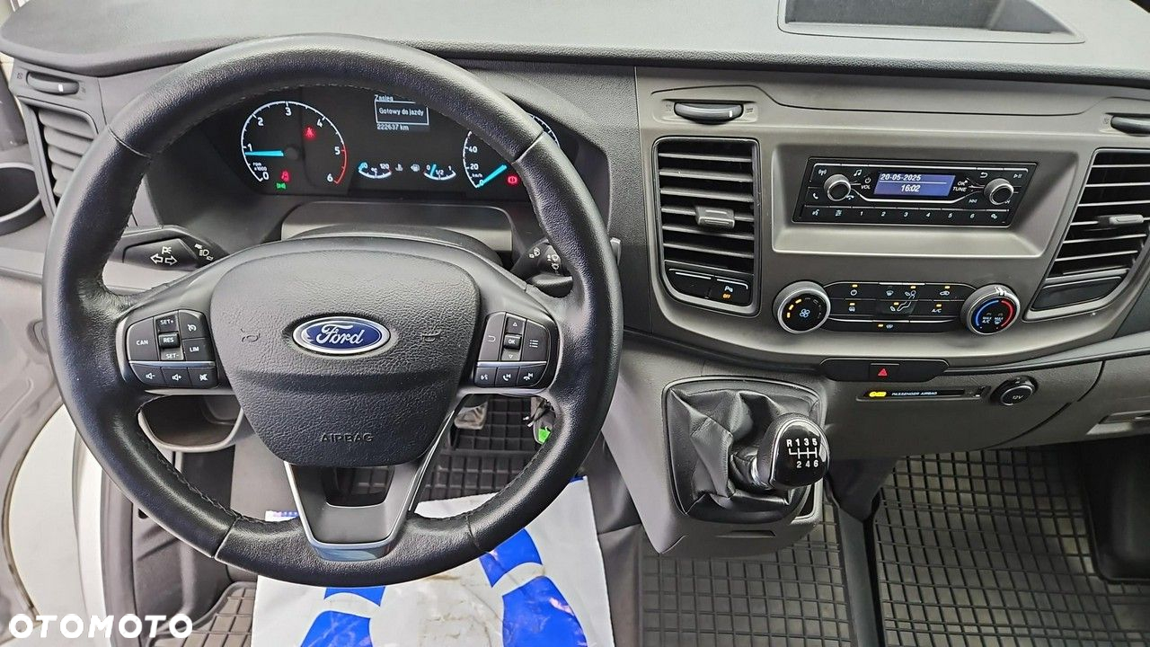 Ford Transit Custom - 13