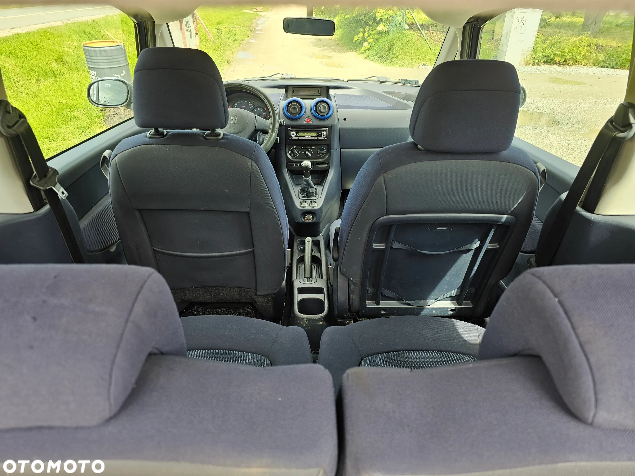 Peugeot 1007 - 12