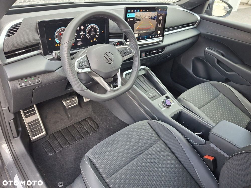 Volkswagen T-Roc 1.5 eTSI R-Line DSG - 11
