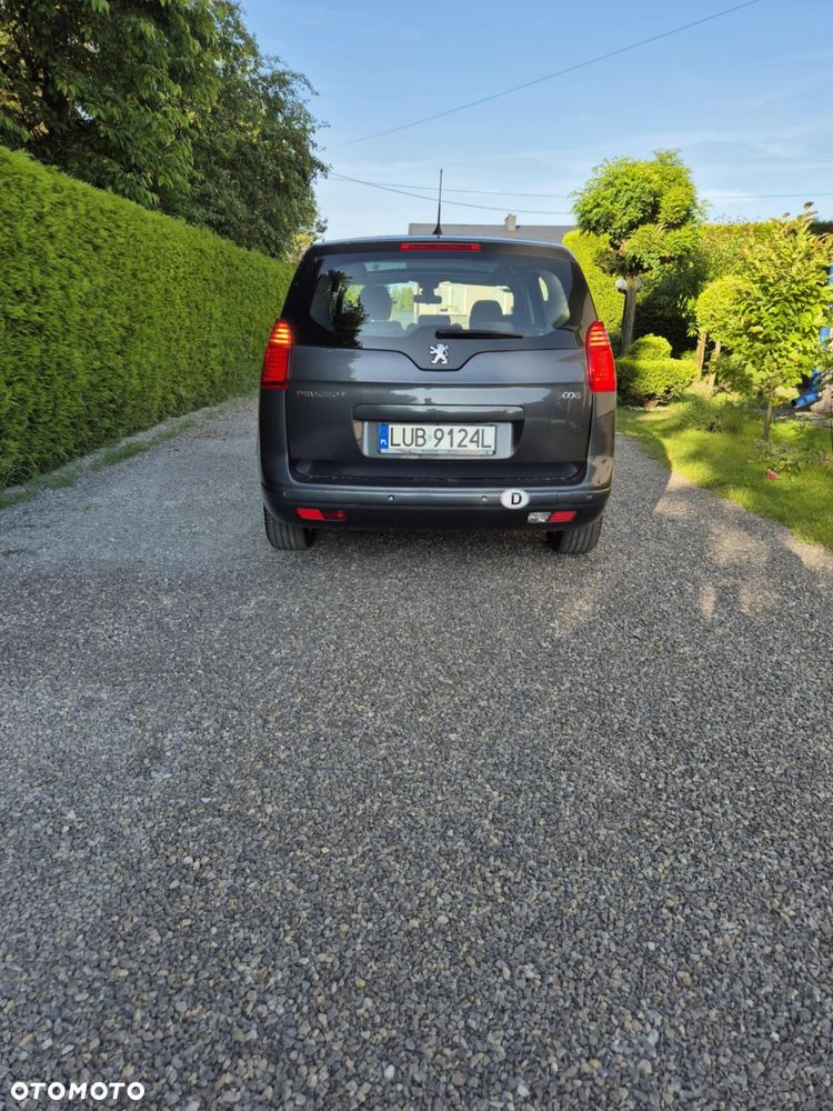 Peugeot 5008 - 4