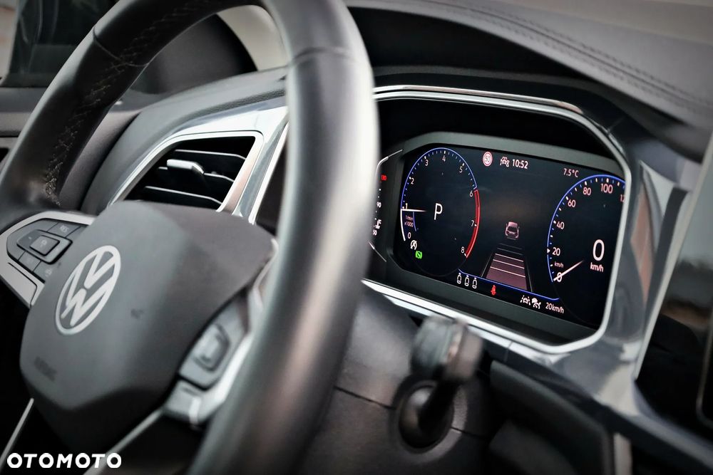 Volkswagen T-Roc 1.5 TSI Style DSG - 21