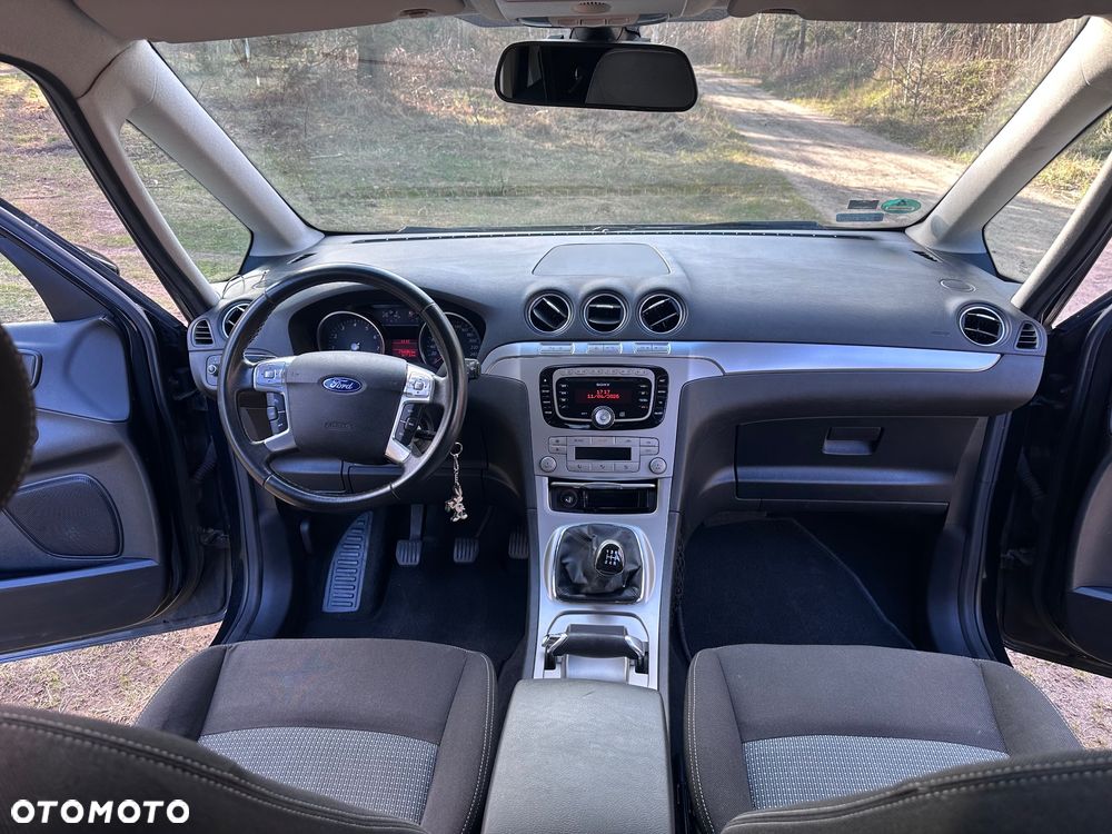 Ford Galaxy 2.0 Viva Trend - 28