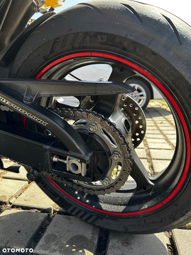 Honda CBR - 7